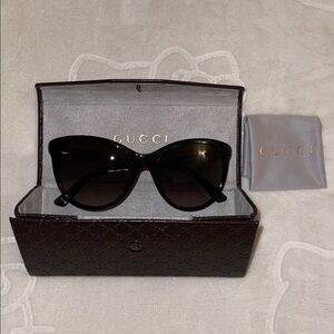 Original Gucci brown and Gold Women Sunglasses